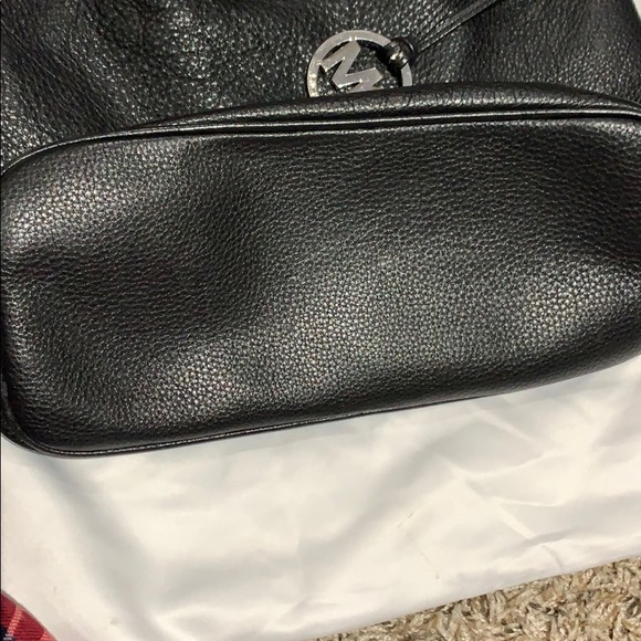 Michael Kor Jules Large Drawstring Bucket Bag - Picture 3 of 8